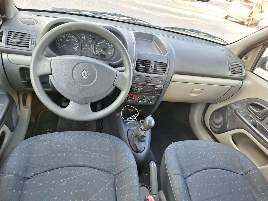 Renault clio 1.2 gasolina