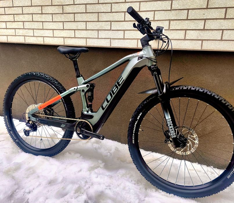 Електровелосипед Cube Stereo Pro,стан