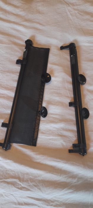 Cortinas pretas  para automóveis