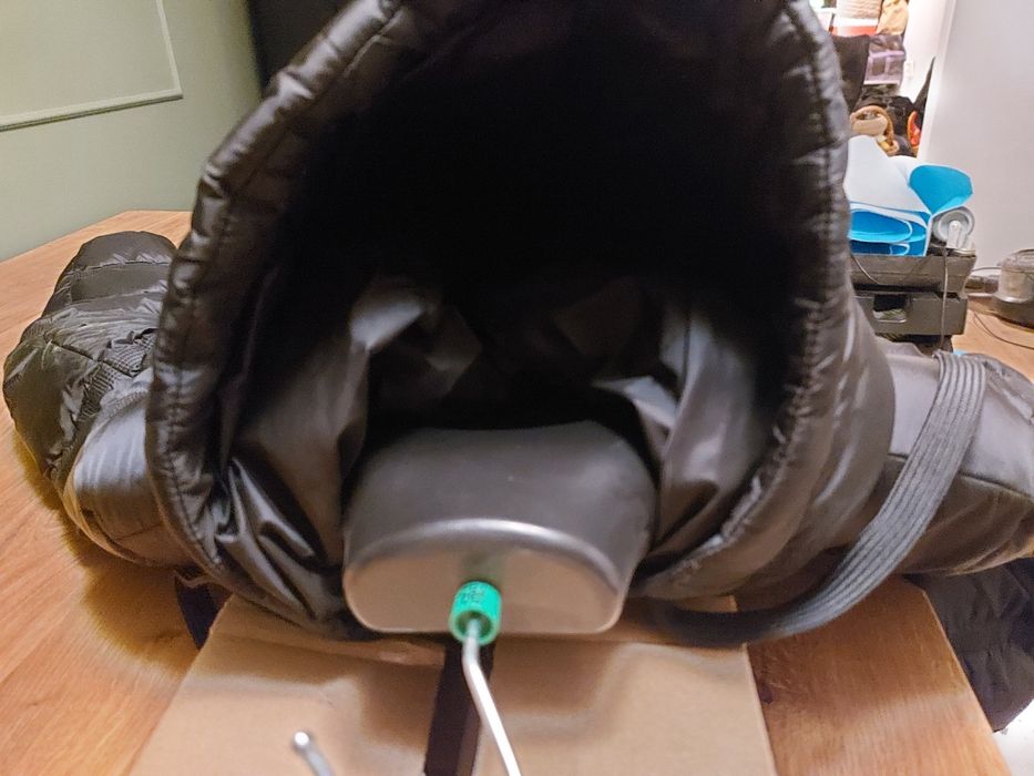 Płaszcz pikowany zimowy Esprit