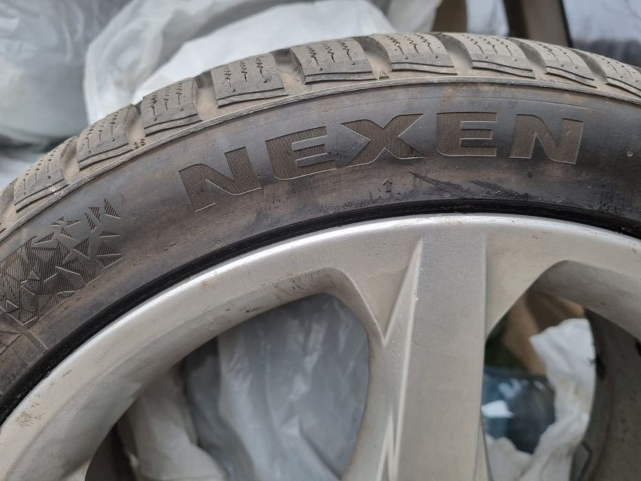 Продаю автошини Nexen. Використовував протягом 1 сезону.