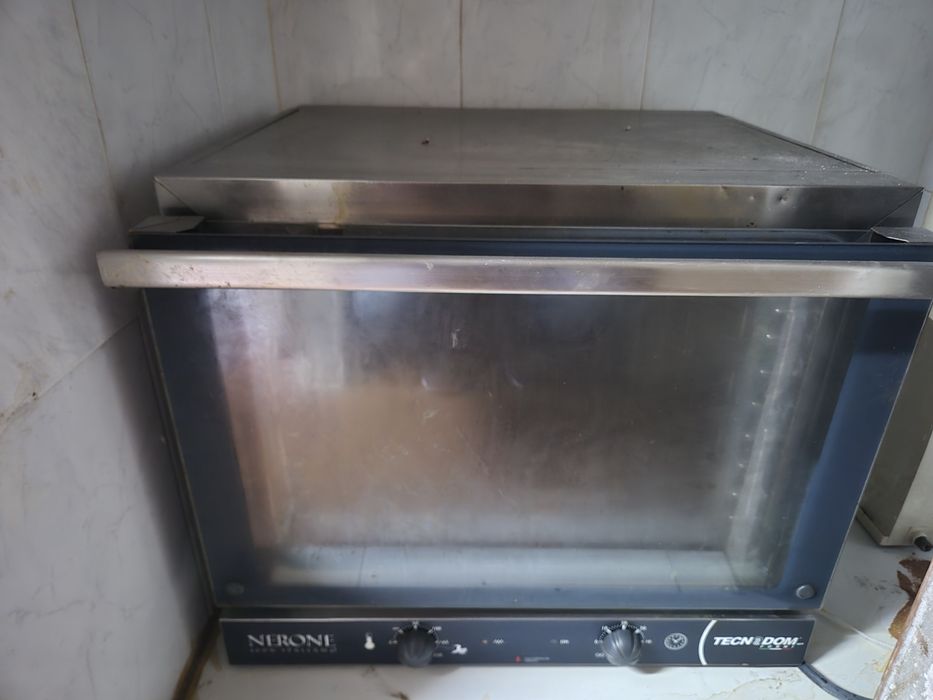 Forno convector elétrico