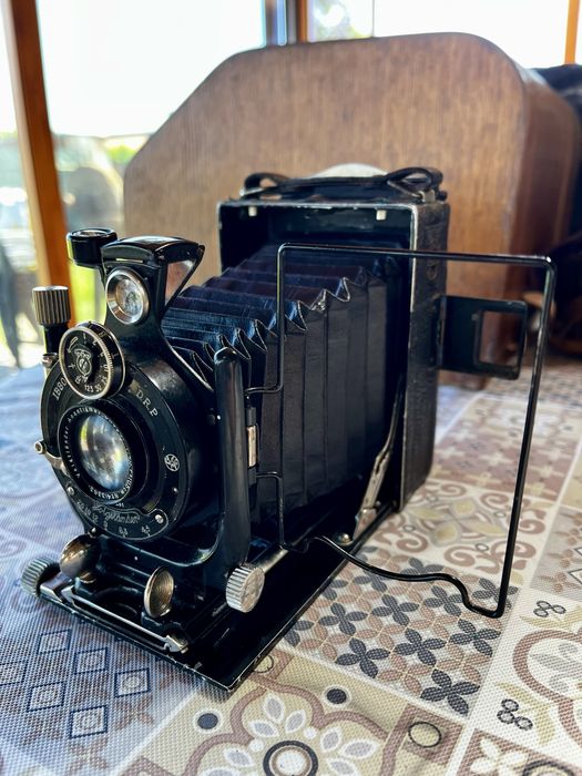 Antiga maquina fotografica Voigtlander Avus