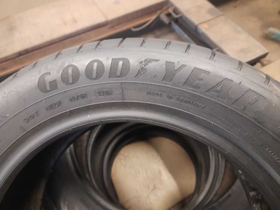 Goodyear Efficient Grip