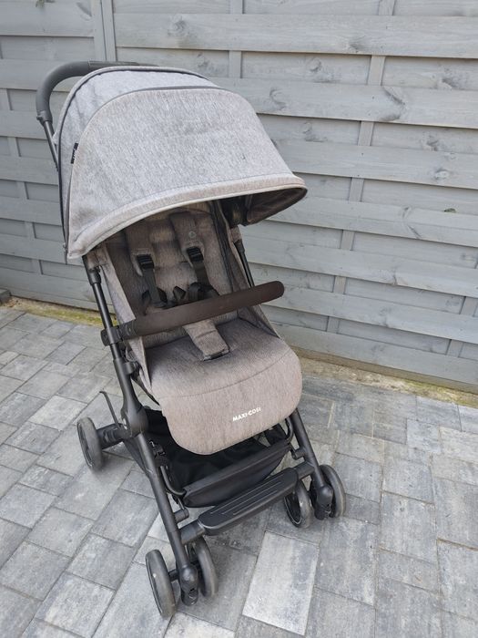 Lekki wózek maxi Cosi lara2