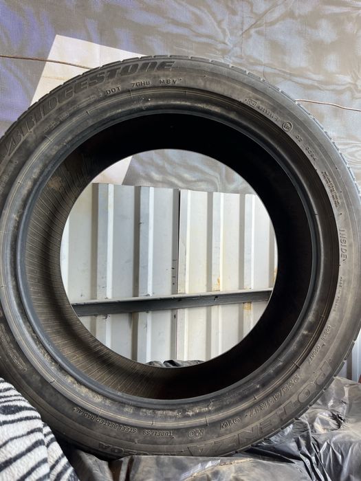 Продам 1 шину в хорошем состоянии