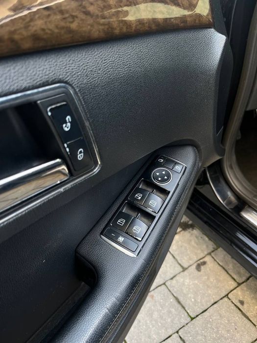 Mercedes-Benz E-Class W212