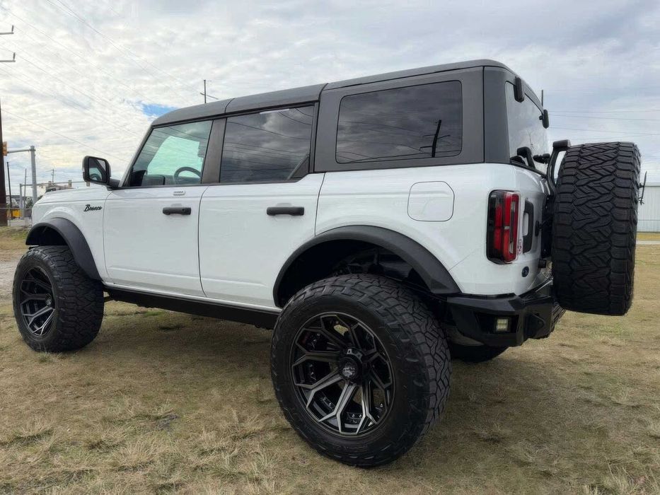 Ford Bronco Wildtrak Advanced 4-Door      2022