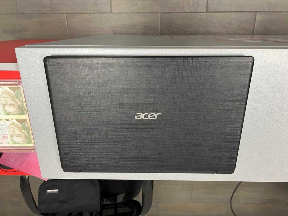 Acer Aspire 15.6 Intel Celeron N3350 4 Гб SSD M.2 128 Intel HD Graphics 500