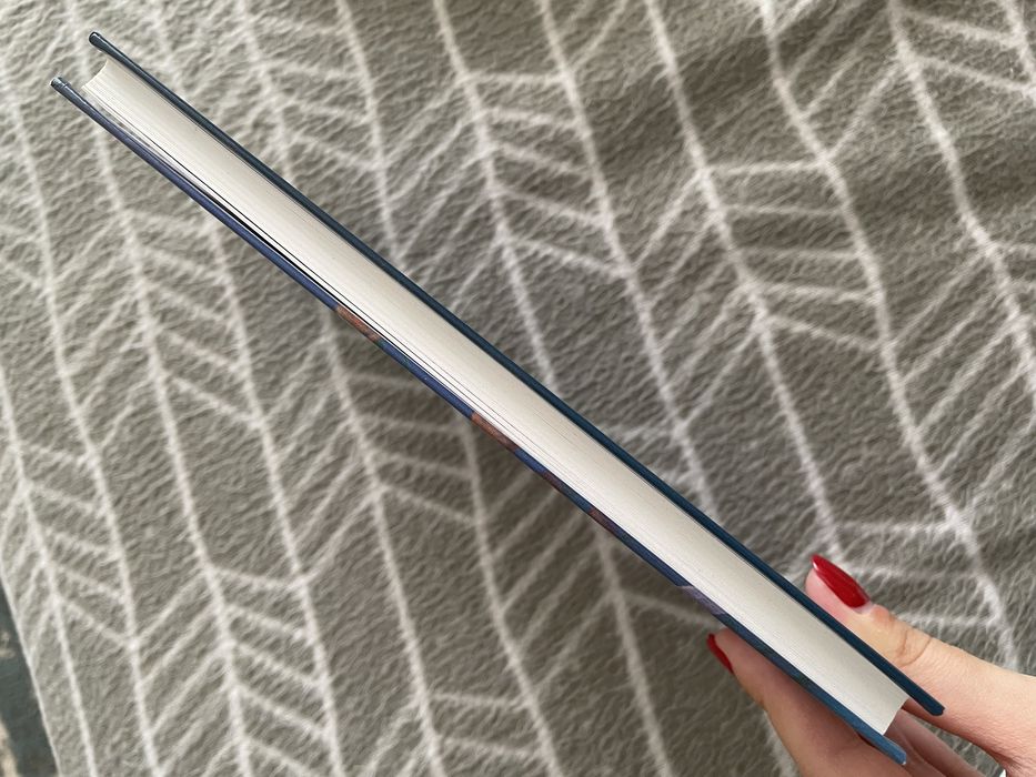 Livro “Tão Veloz como o Desejo” de Laura Esquível