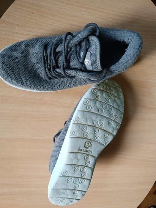 Buty giesswein wełna merino 39(25.5cm)