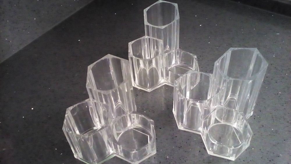 Maquilhagem sempre à mão! - organizador original e discreto