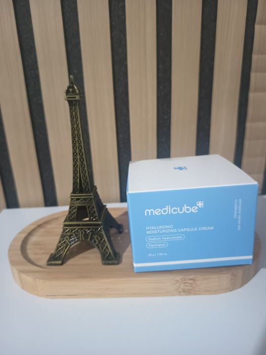 Cremes Medicube variados ( Preço por unidade)