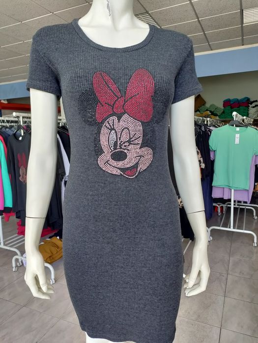 Vestidos canelado 4 euros.             Só para REVENDA