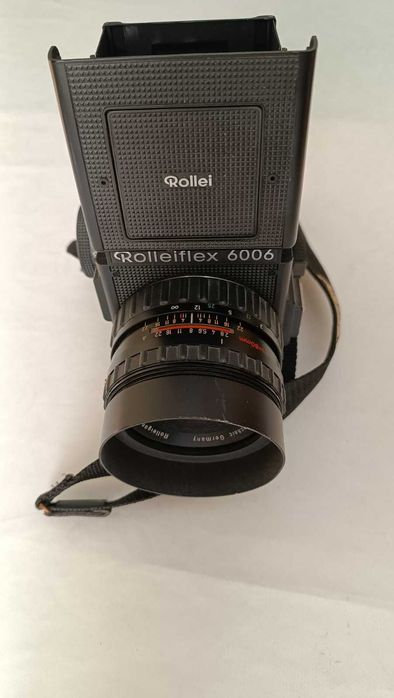 Aparat średnioformatowy Rolleiflex 6006 + Planar 80 F 2,8 + ładowarka