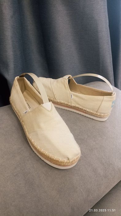 Еспадрильї Toms.