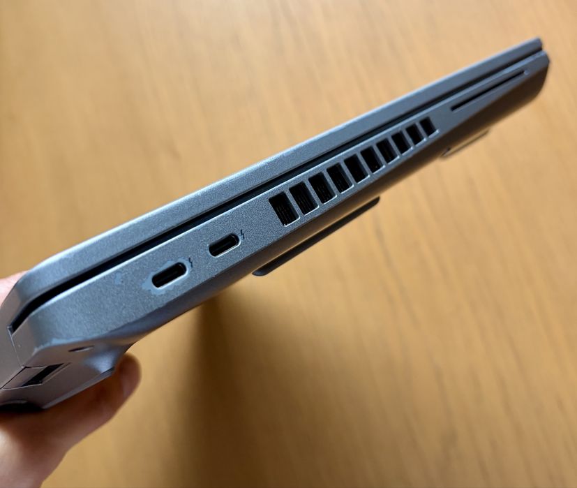 Dell Latitude 5521 / i7-11850H / 32 GB RAM / 512 GB SSD / Win 11 Pro / + Filtr Prywatyzujący Dell / Stan BDB