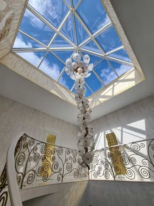 Неймовірний будинок 565м2 Дмитрівка Стоянка Чайки Мила