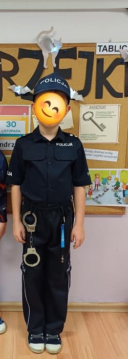 Strój policjanta 122-128