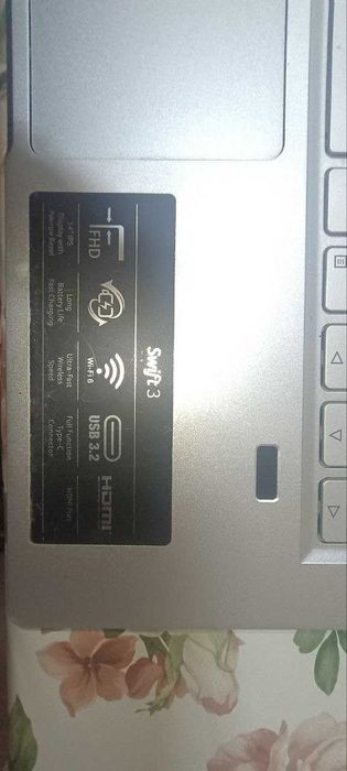 ноутбук acer Swift 3 в отличном состоянии