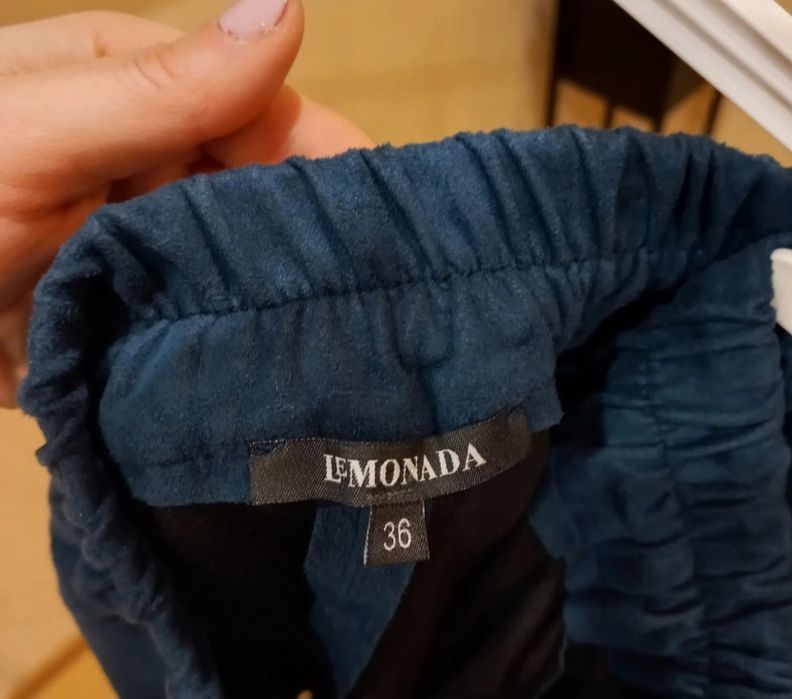 Spódnica granatowa LeMonada rozm. 36