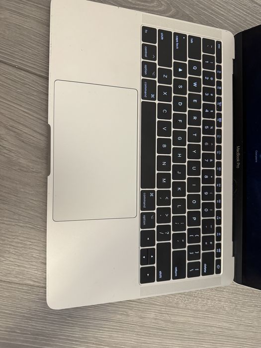 MacBook Pro 13” 2017
