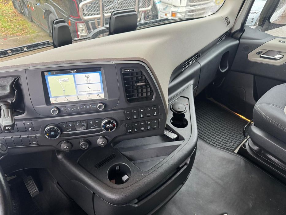FORD SCANIA Volvo F-MAX 500 .2022 .200MIL KMS