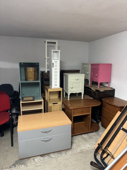 Moveis e mesas de cabeceira