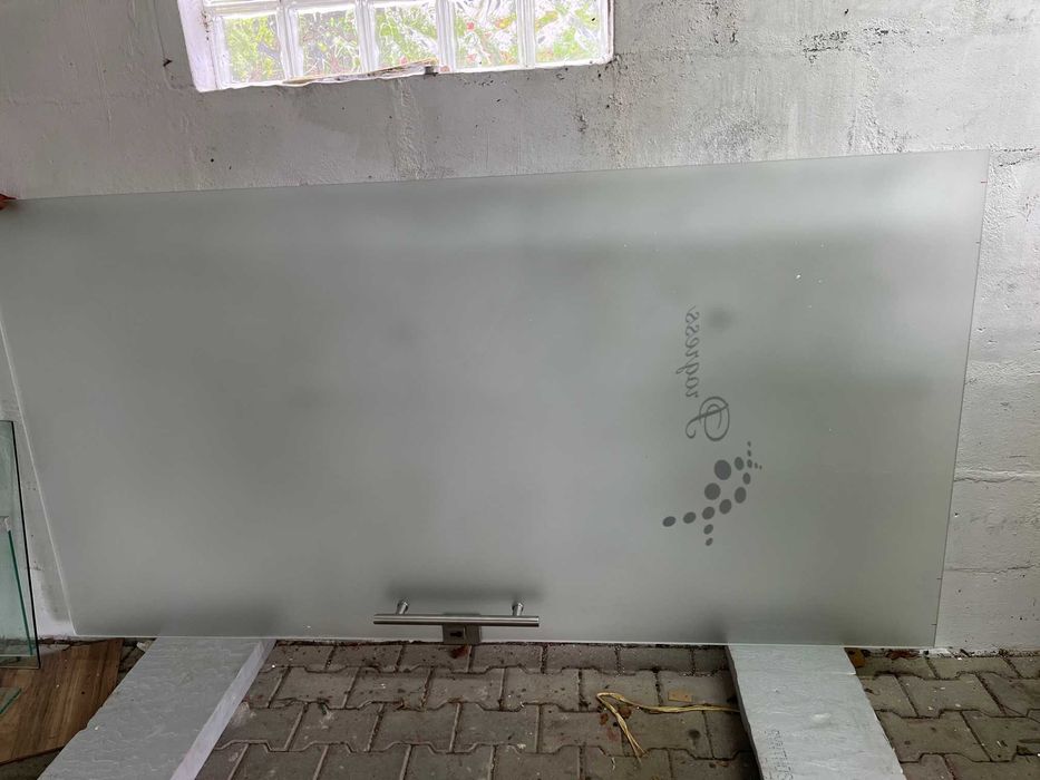 Drzwi szklane plus ścianka system przesuwny