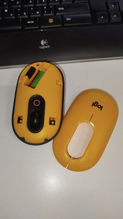 Безпровідна мишка Logitech POP yellow жовта