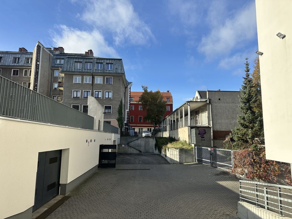 miejsce garazowe do wynajecia