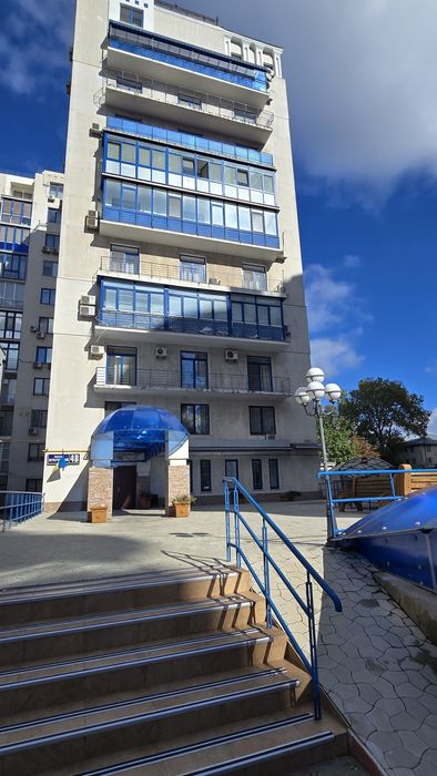 Пер.Мукачевский, Шикарная 3 комнатная квартира возле моря с паркингом