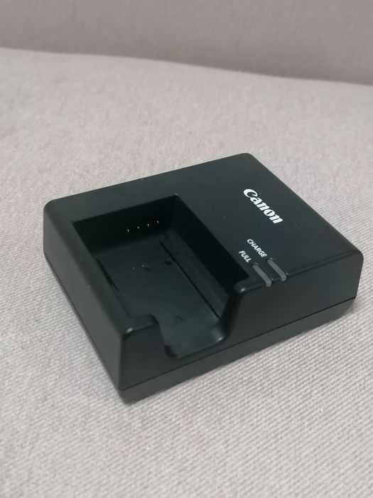 Oryginalna ładowarka Canon LC-E10E do baterii LP-E10