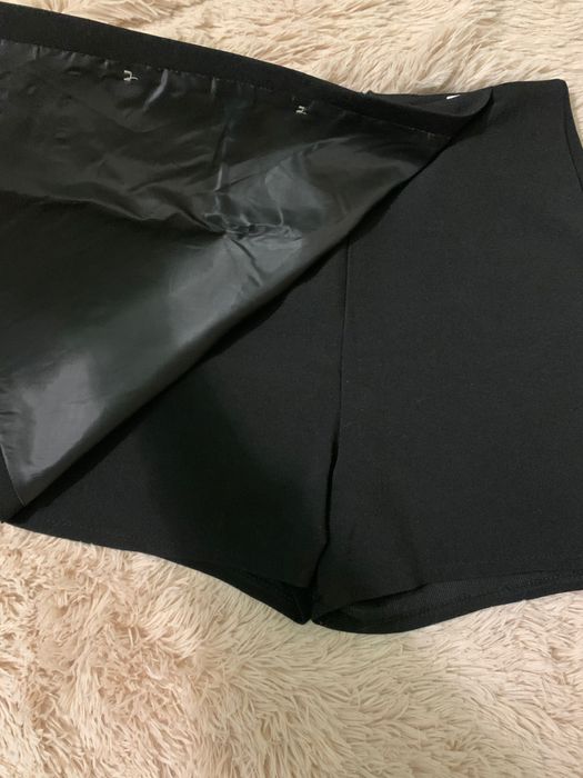 Шорти з високою талією