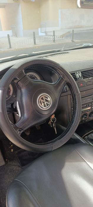 Volkswagen Bora 2001