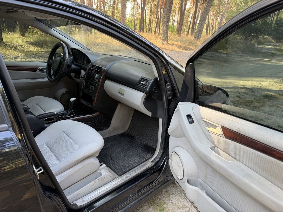Продам Mercedes A180, дизель 2.0