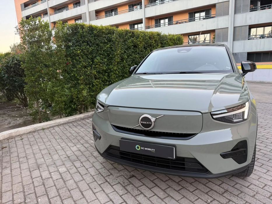 Volvo C40 Recharge Extended Range Plus