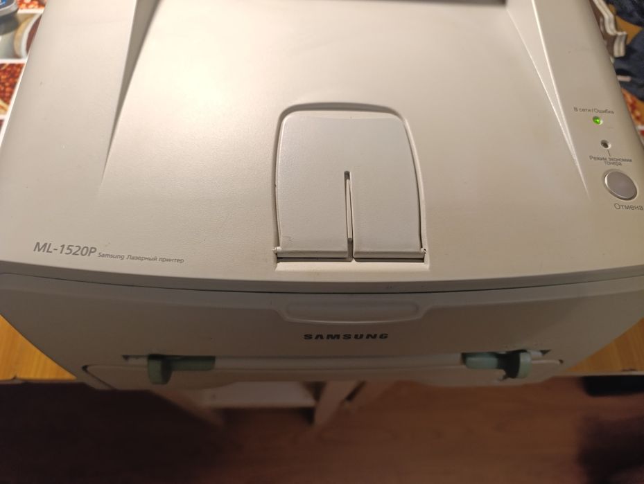 Лазерный принтер Samsung ml-1520p в отличном состоянии