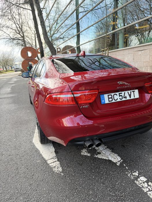 Jaguar XE 2.0D 180cv R-Sport Full-Extras