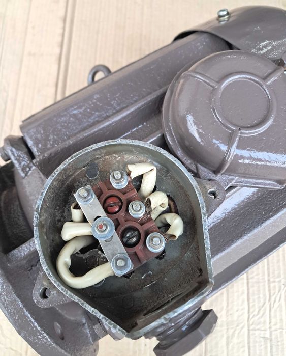 Двигун АО 42-4 220/380 в 3 кВт 1400 ОБ/хв (Электродвигатель, Двигатель