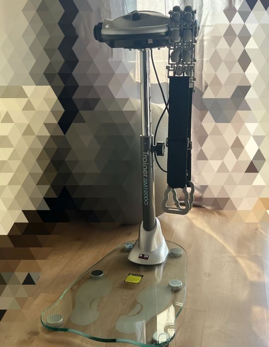 Urządzenie masujące masażer stojący Body Sculpture Trainer BM 1200G