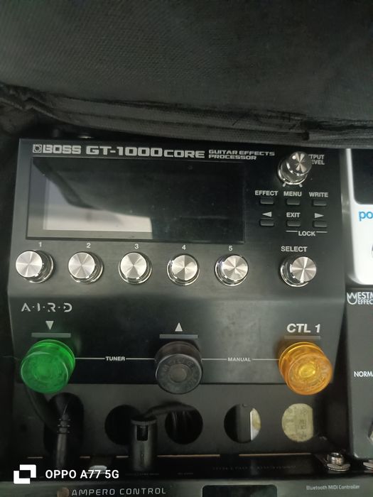 Boss GT 1000 Core pedaleira