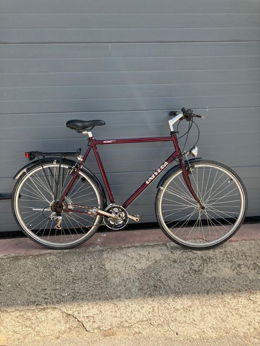 Bicicleta trekking univega roda 700