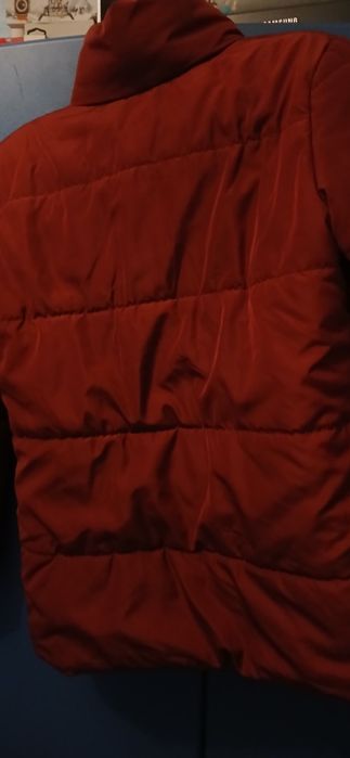 Демісезонна курточка жіноча