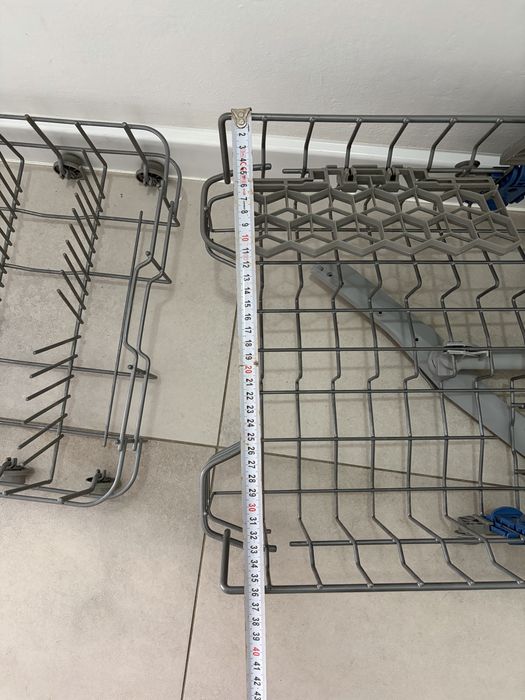 Komplet koszy do zmywarki Indesit 45 cm