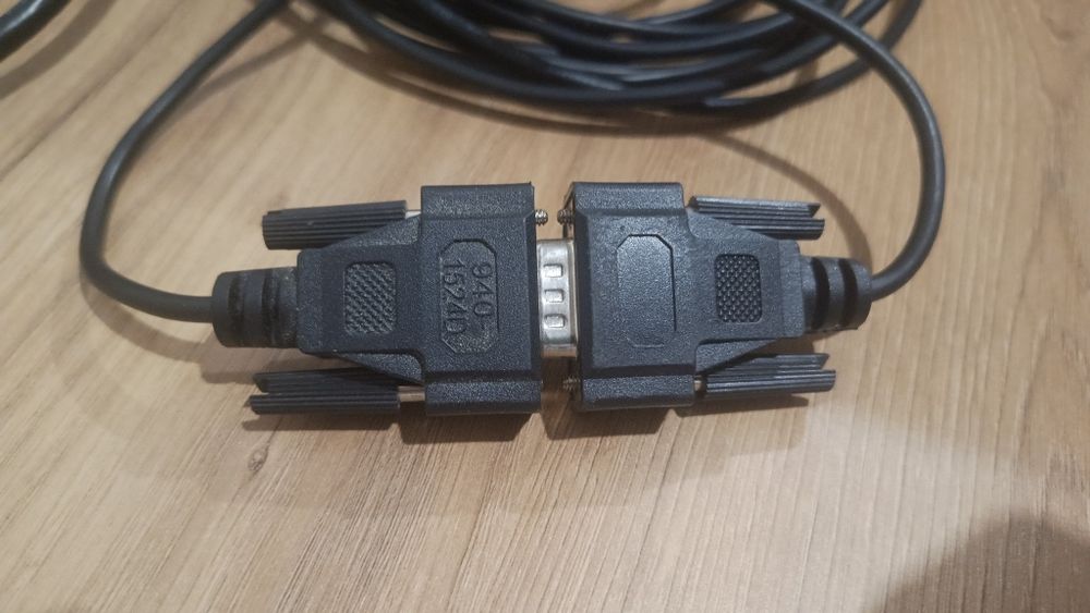 Kabel Szeregowy RS-232 (DB9) – Przedłużacz Męski-Żeński | 4 metry