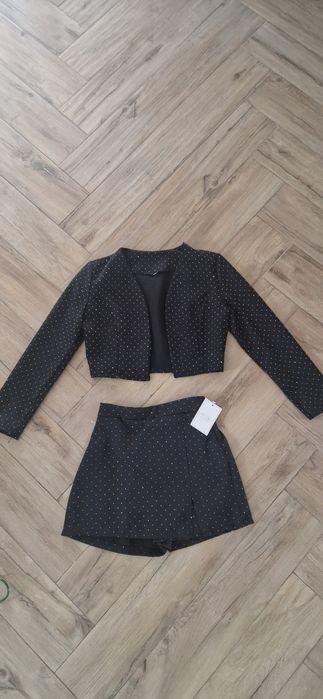Nowy komplet marynarka plus spódnico spodenki