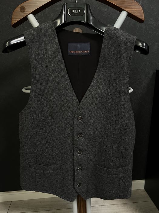 Жилет Trussardi jeans оригинал