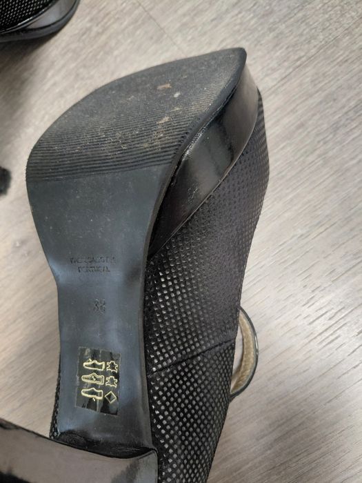 Sapatos de senhora 38