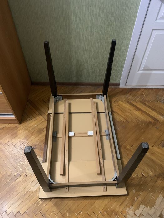 Стіл розкладний самовивіз